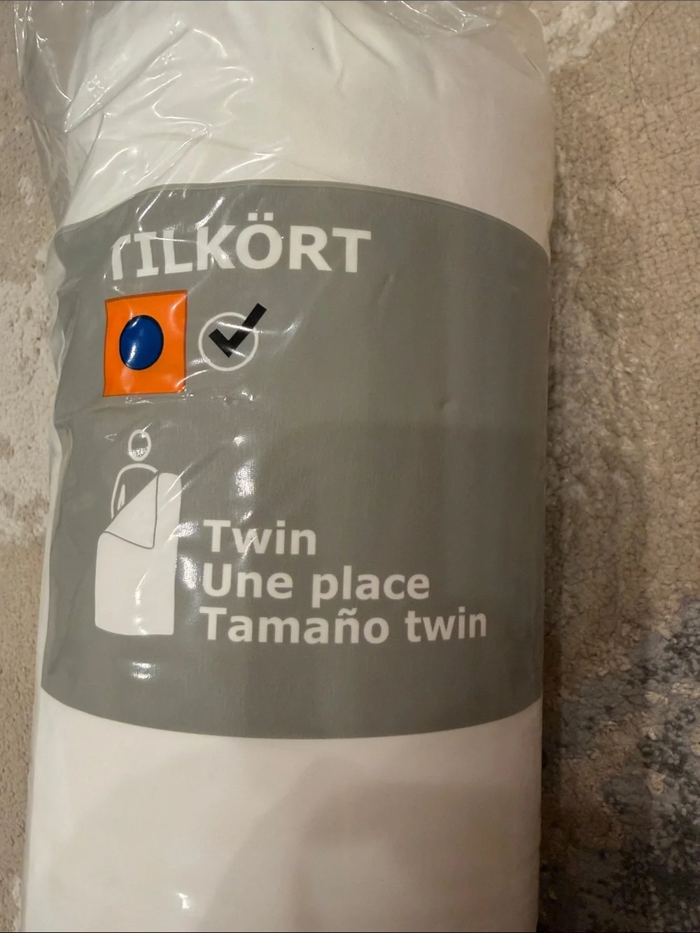 New Ikea Tilkort Twin size Comforter 64